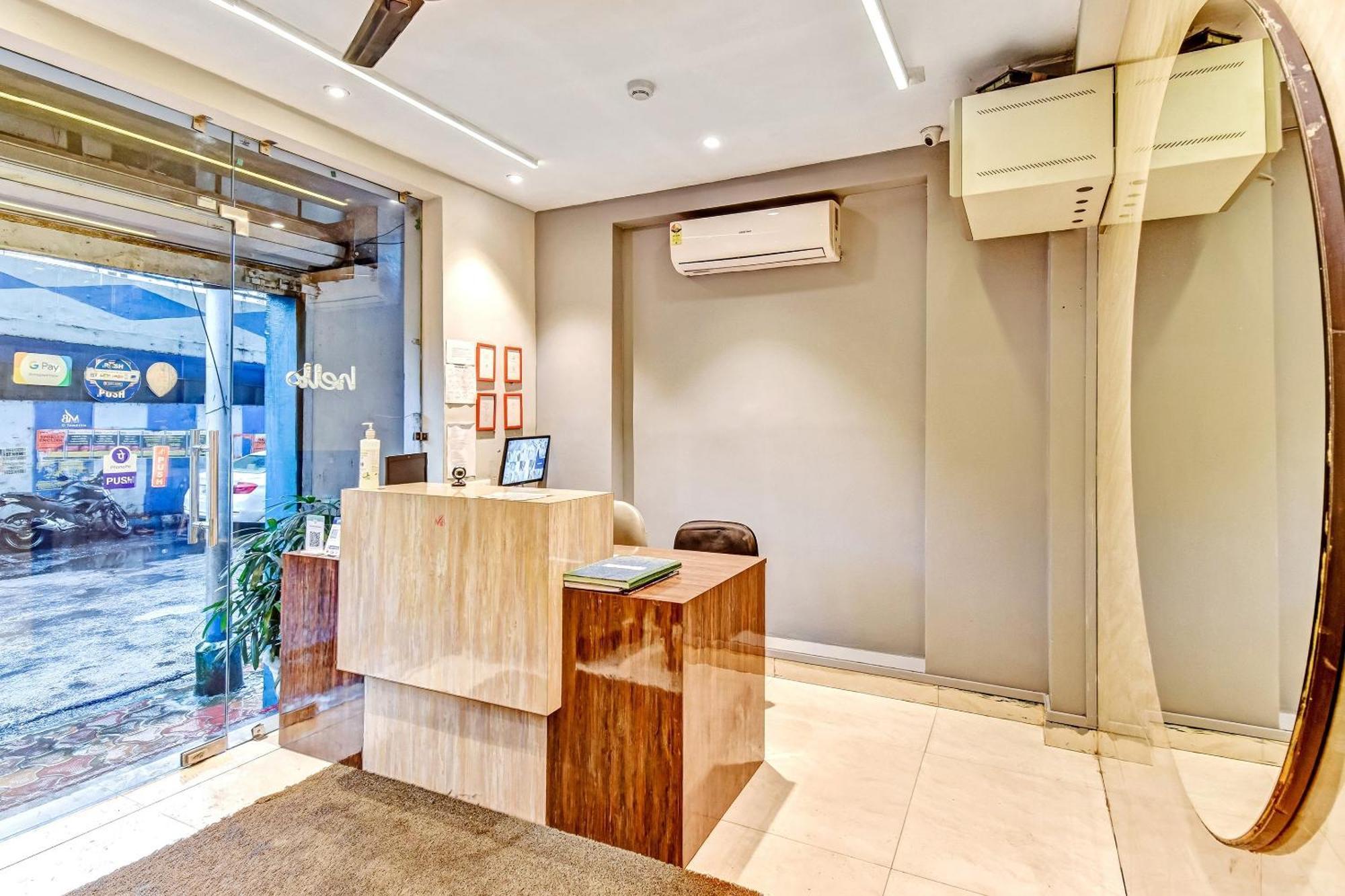Hotel O Mb International 4*